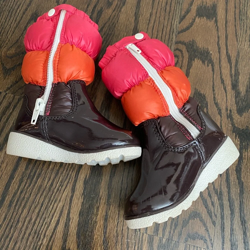 Gap girls winter boots size 5